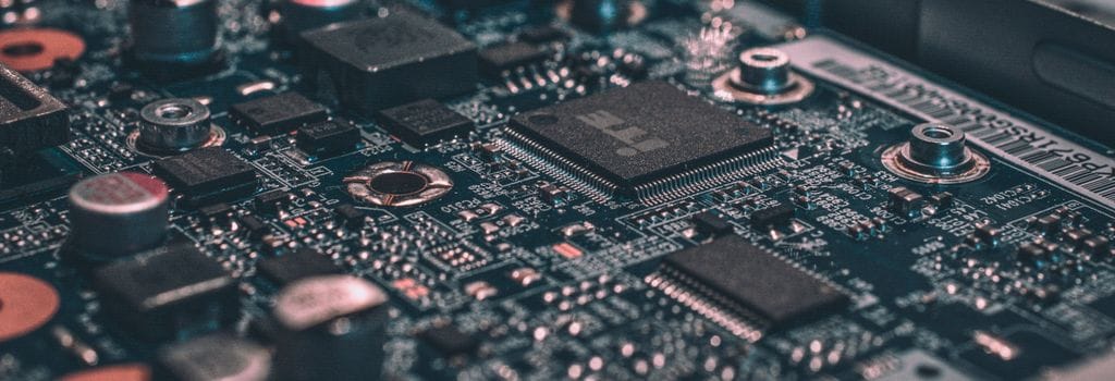 Plugins WordPress: auditoría y eliminación de plugins innecesarios